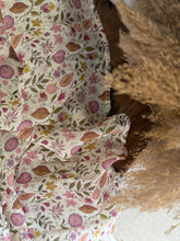 LITTLE PETAL MUSLIN SWADDLE